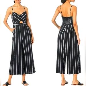 ASTR REVOLVE THE LABEL DYLAN JUMPSUIT- Free Shipping.